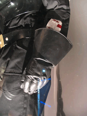 Gloves Gloves